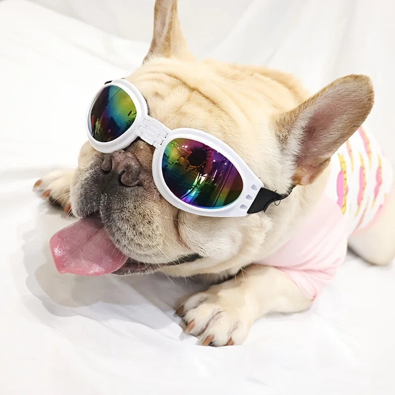Chic Folding Pet Sunglasses - UV Protection & Scratch-Resistant - Versatile Fashion Accessory for Dogs and Cats